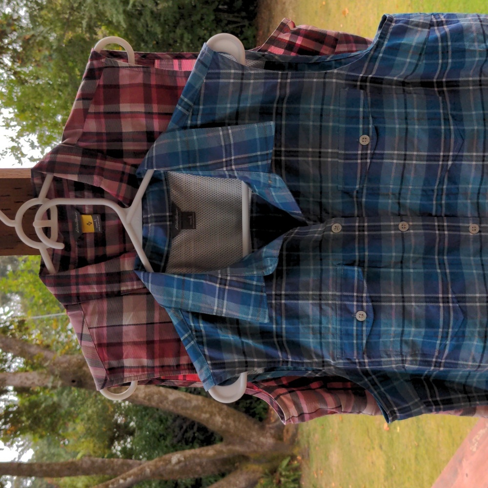 Eddie Bauer sleeveless button down bundle of  shirts, size large